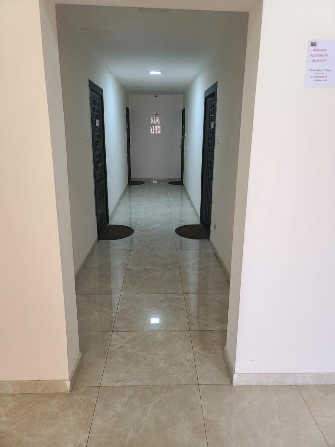 Pride Properties Welcomes You At 17 Buzant St 11-166 Yerevan Armenia エクステリア 写真